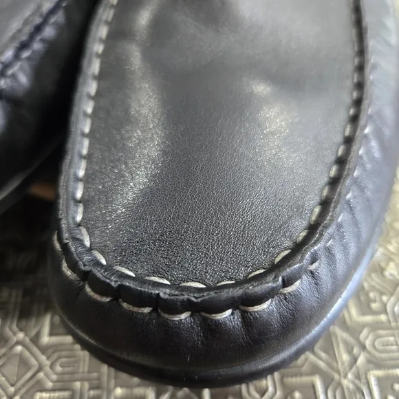 🐢 Ecco Classic Moc 2.0 Shoe.  Size 41.