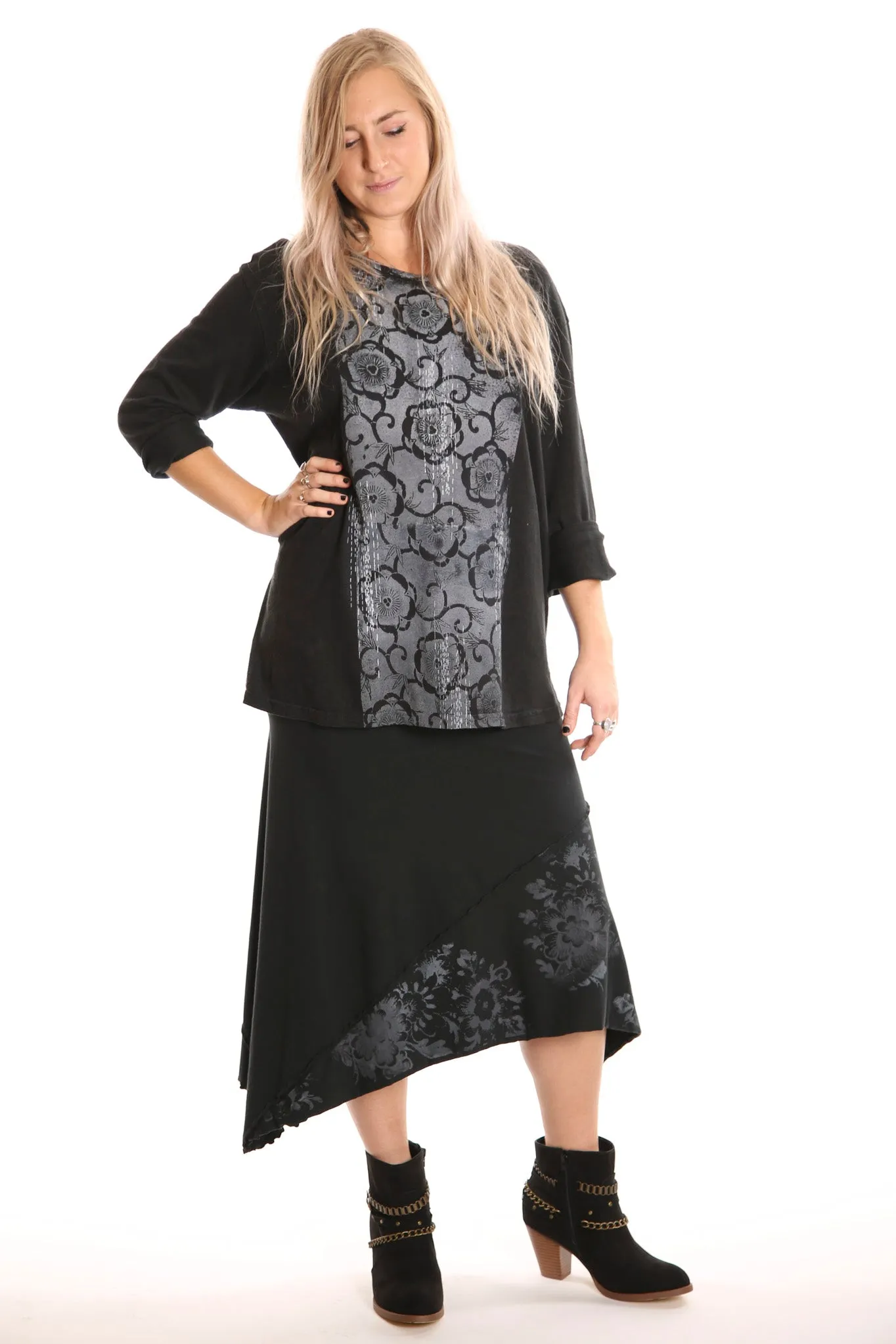 1230 Hemp Organic Cotton Top Black Deco Floral Print