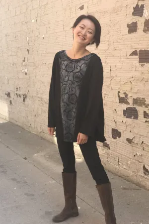 1230 Hemp Organic Cotton Top Black Deco Floral Print