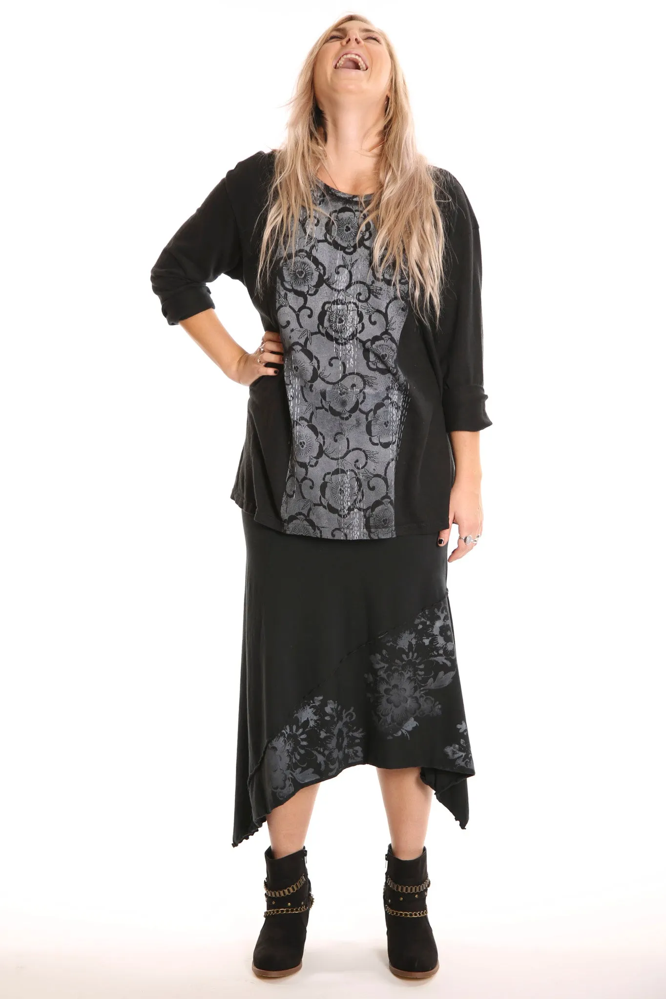 1230 Hemp Organic Cotton Top Black Deco Floral Print
