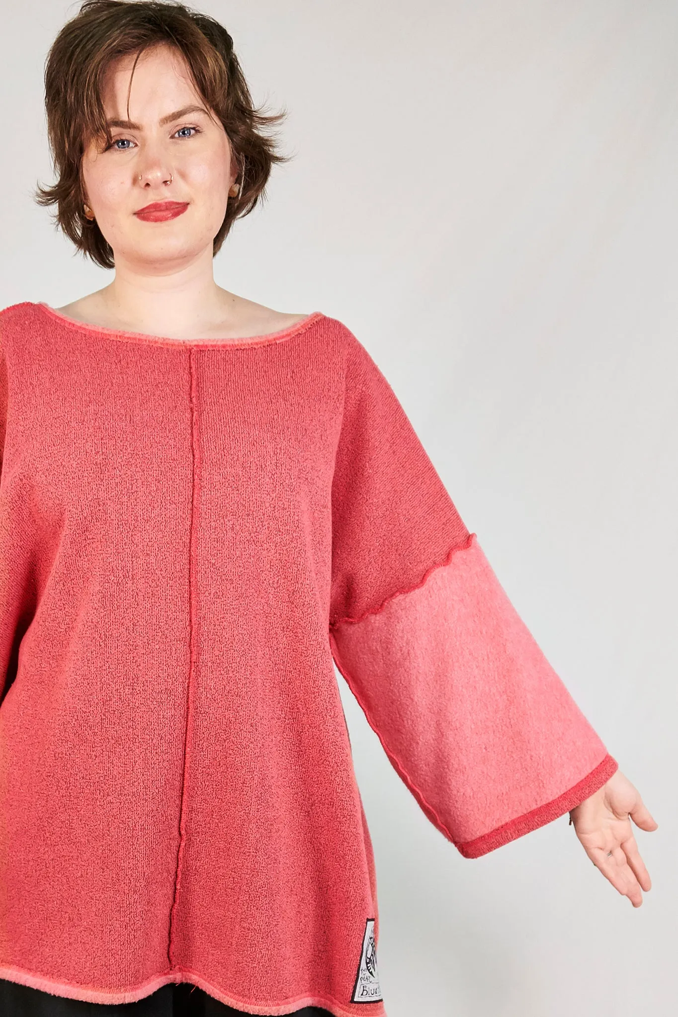 1249 Nanti Sherpa Knit Reversible Sweatshirt-Pout