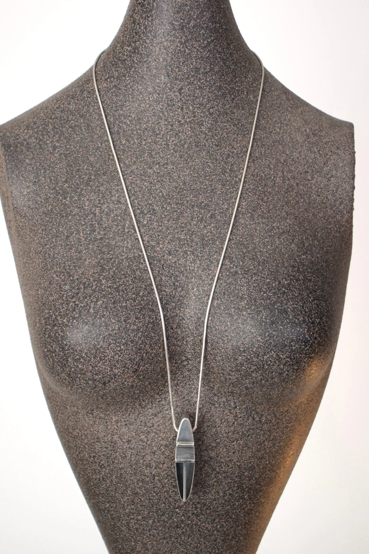 1975 T. Carson Statement Necklace