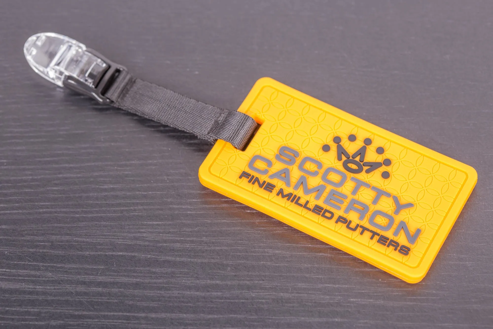 2020 Gallery Corporate Crown Leash