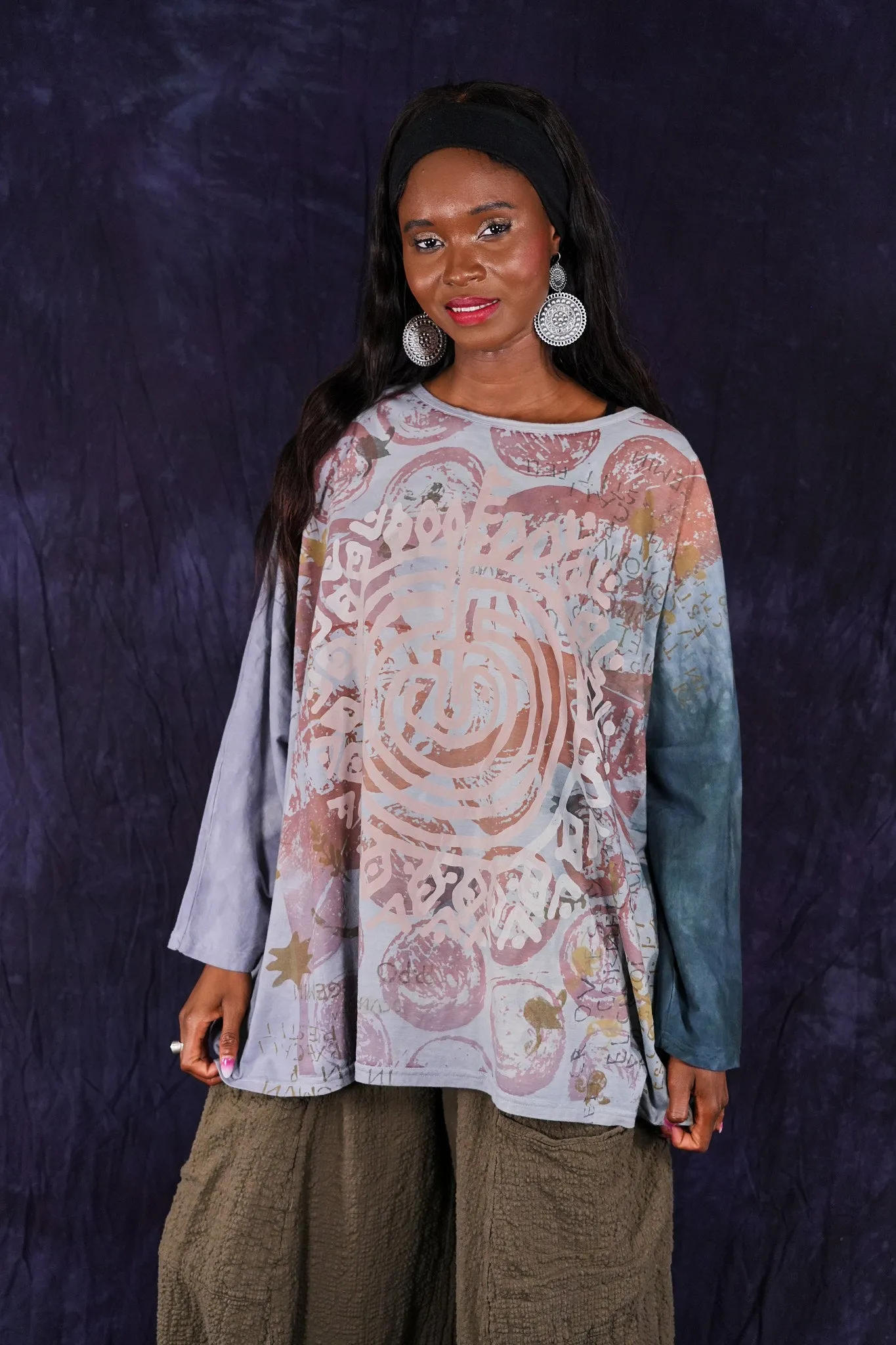 2331HD Poet Top Labyrinth Poets
