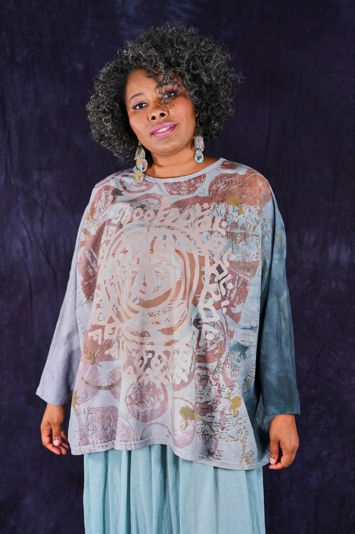 2331HD Poet Top Labyrinth Poets