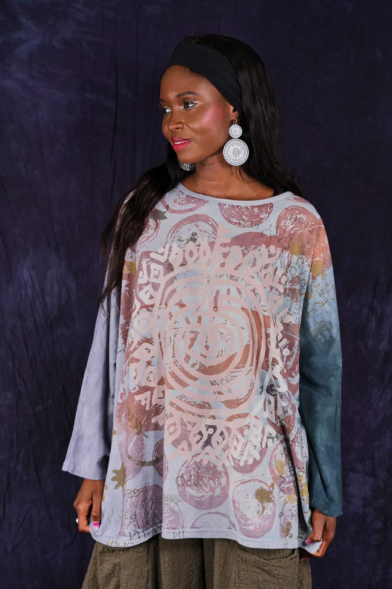 2331HD Poet Top Labyrinth Poets