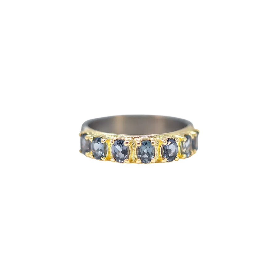 4X3 OVAL SPINEL STATEMENT RING