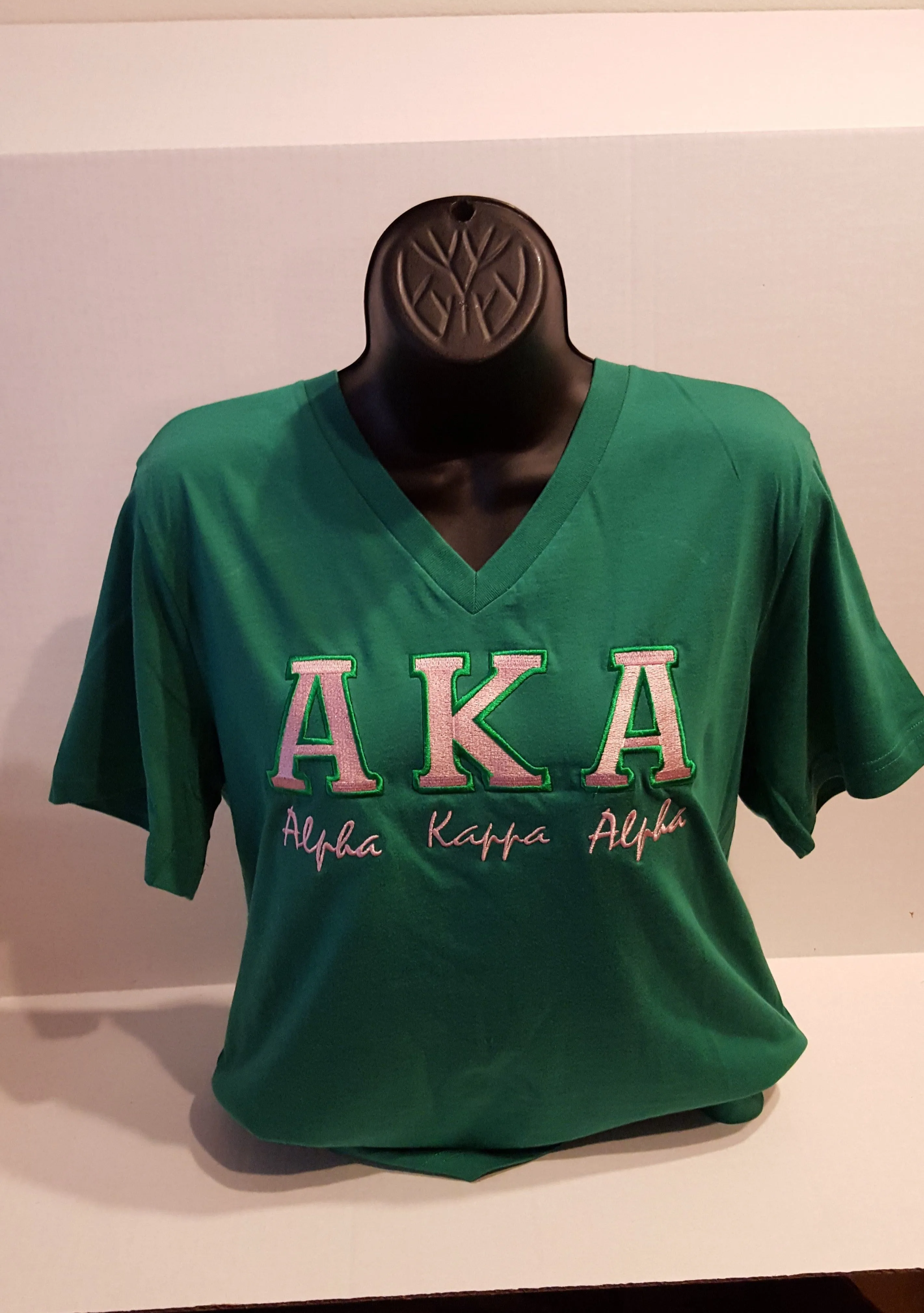 AKA (BOLD)V-NECK TEE (White)