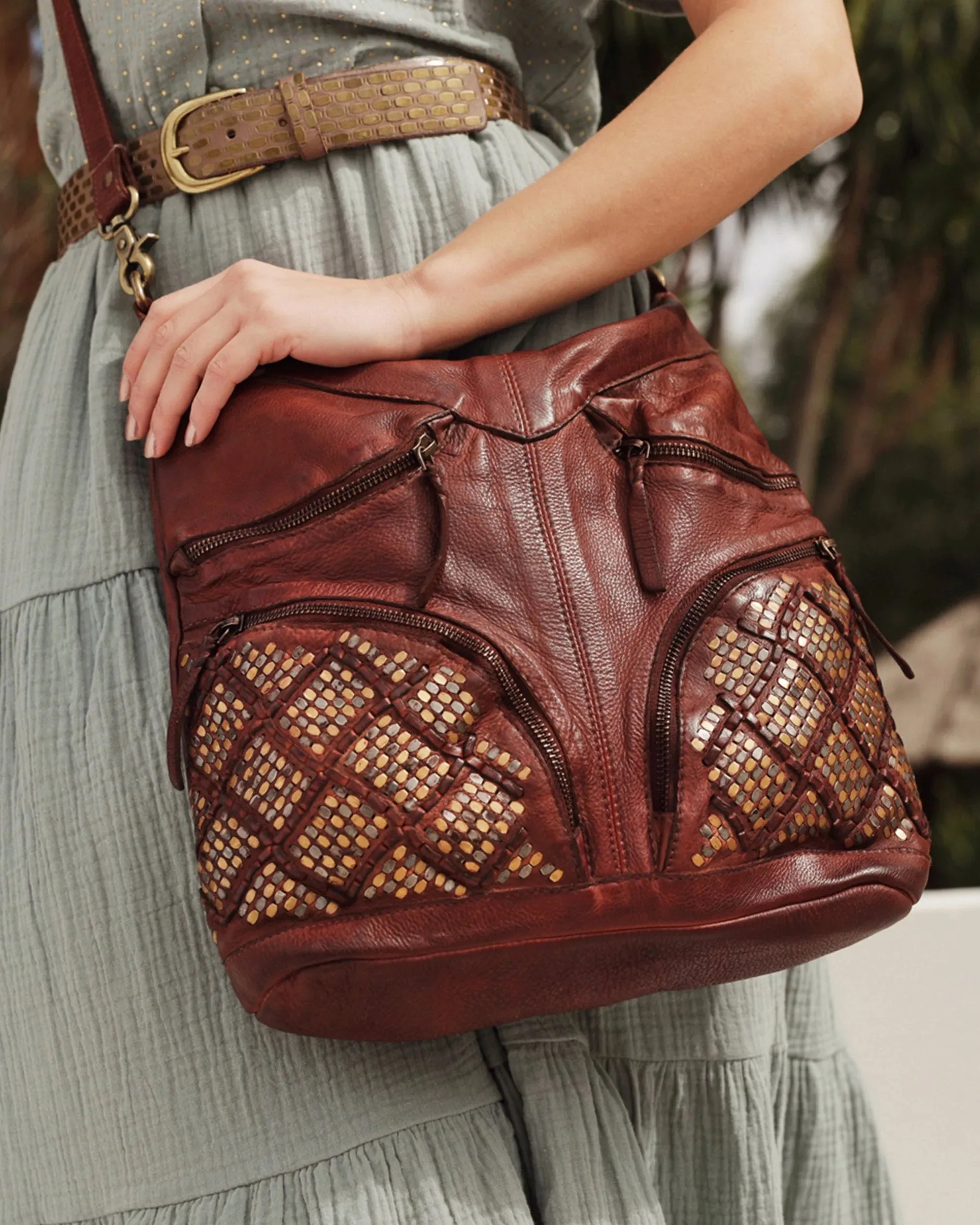 Alma | Crossbody Leather Bag