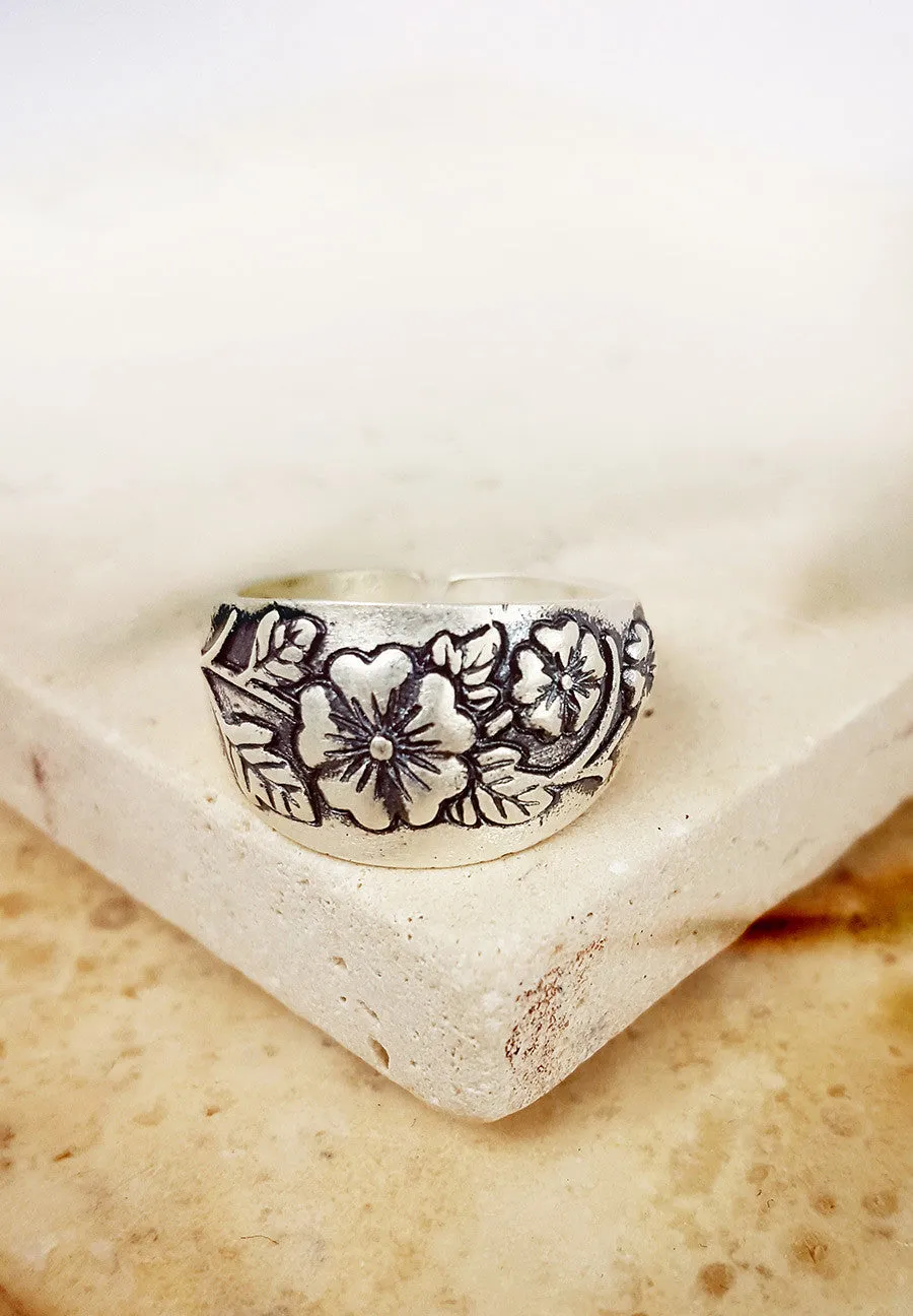 Aphrodite Ring