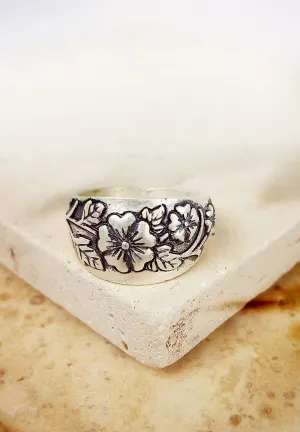 Aphrodite Ring