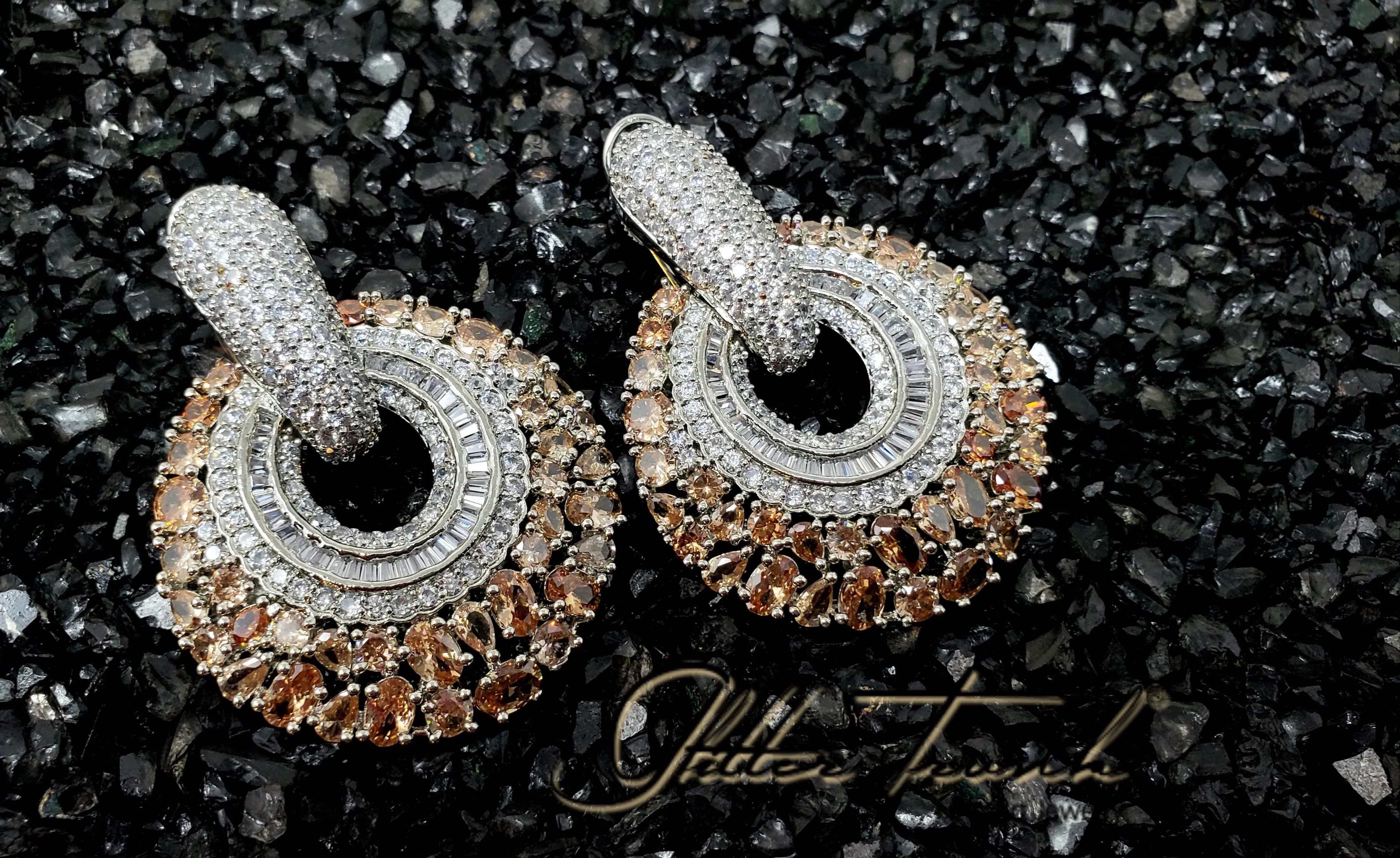Ava Statement AD Earrings