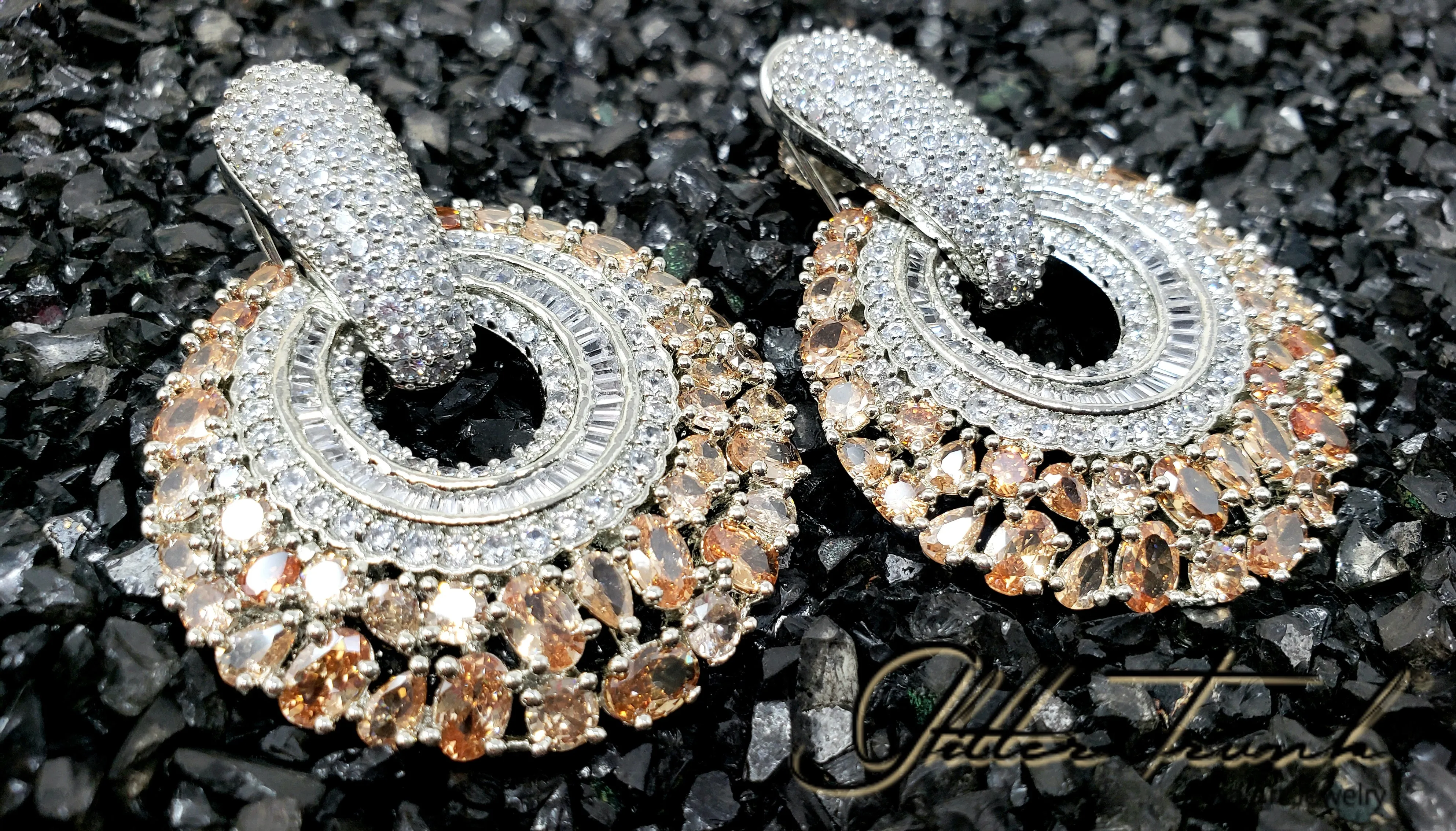 Ava Statement AD Earrings