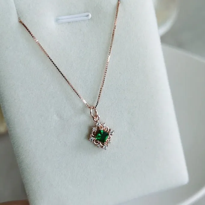 Baroque Emerald Necklace (Solid Silver)