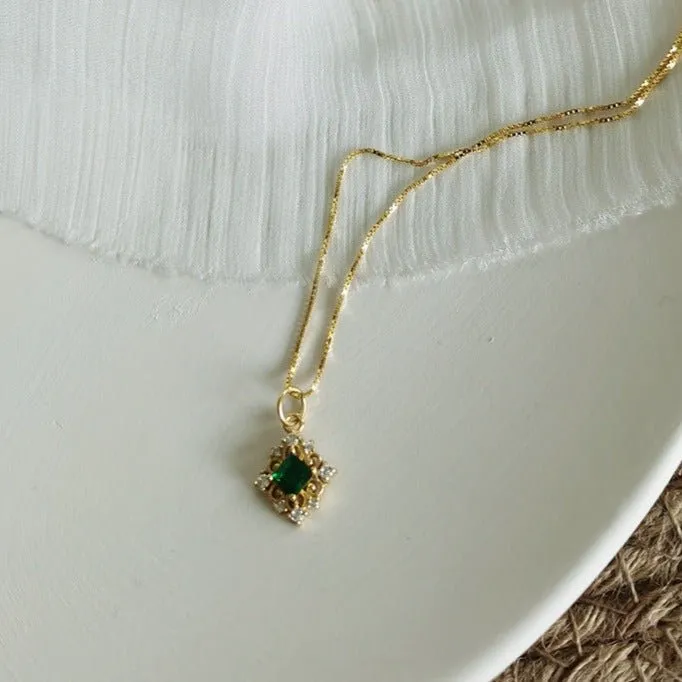 Baroque Emerald Necklace (Solid Silver)