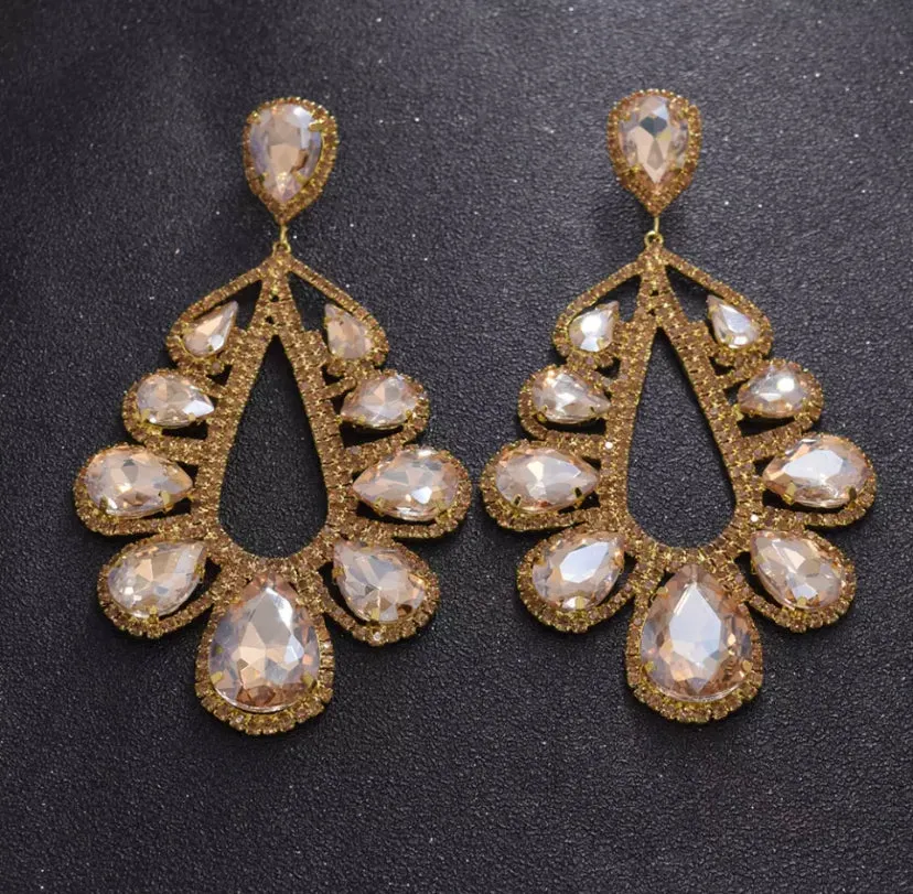 BEVERLY LUXE EARRINGS
