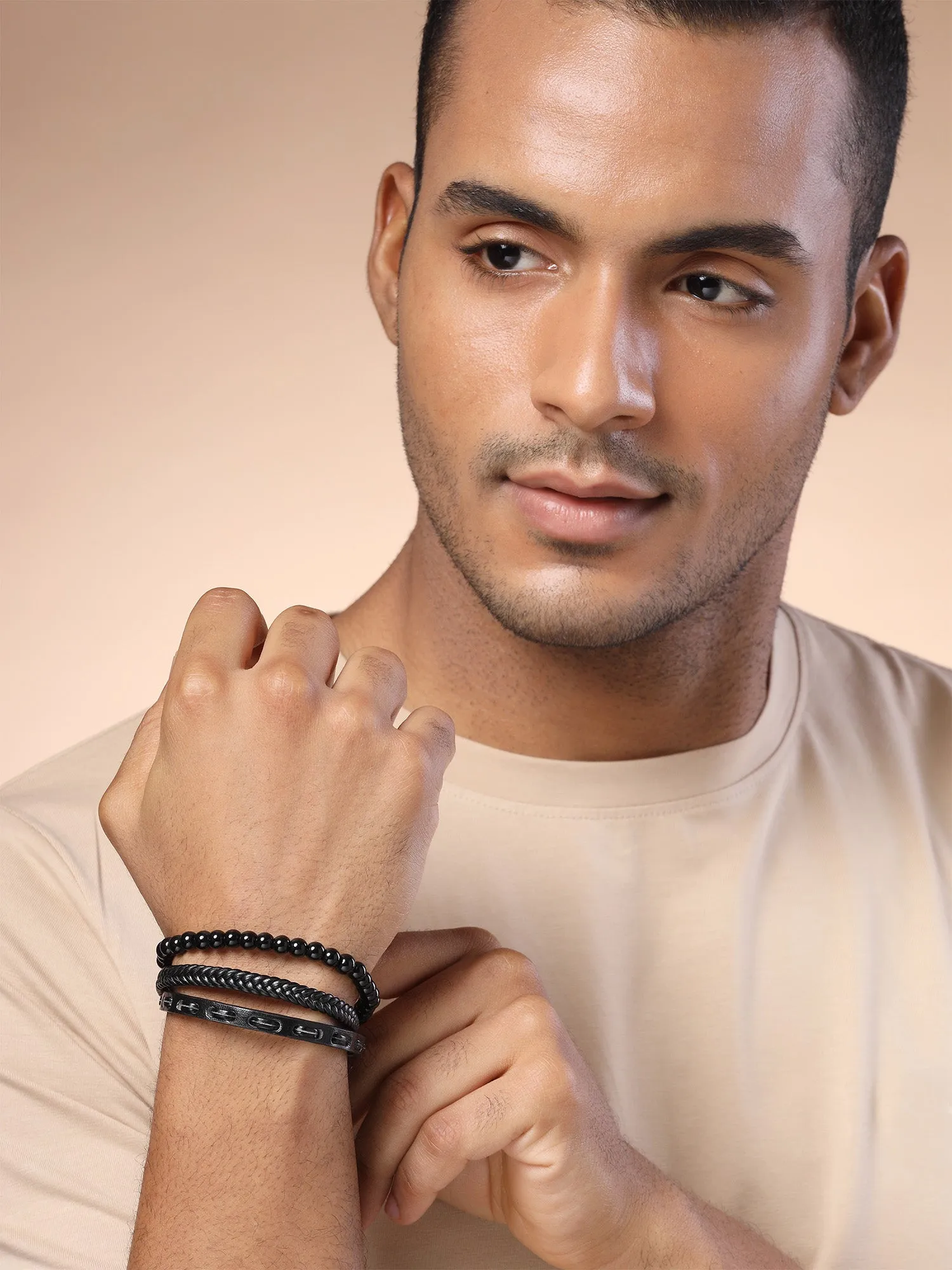 Bohey by KARATCART Men Leather Multistrand Wraparound Bracelet