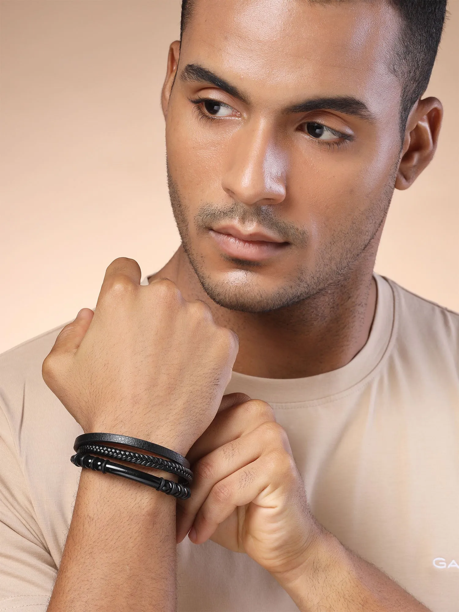 Bohey by KARATCART Men Leather Wraparound Bracelet