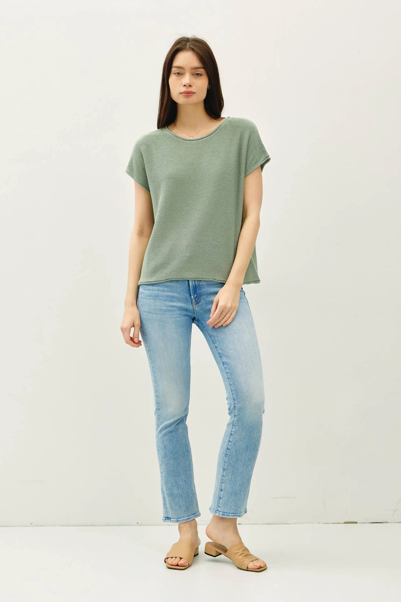 BOXY SHORT SLEEVE SWEATER W RAW SEAM
