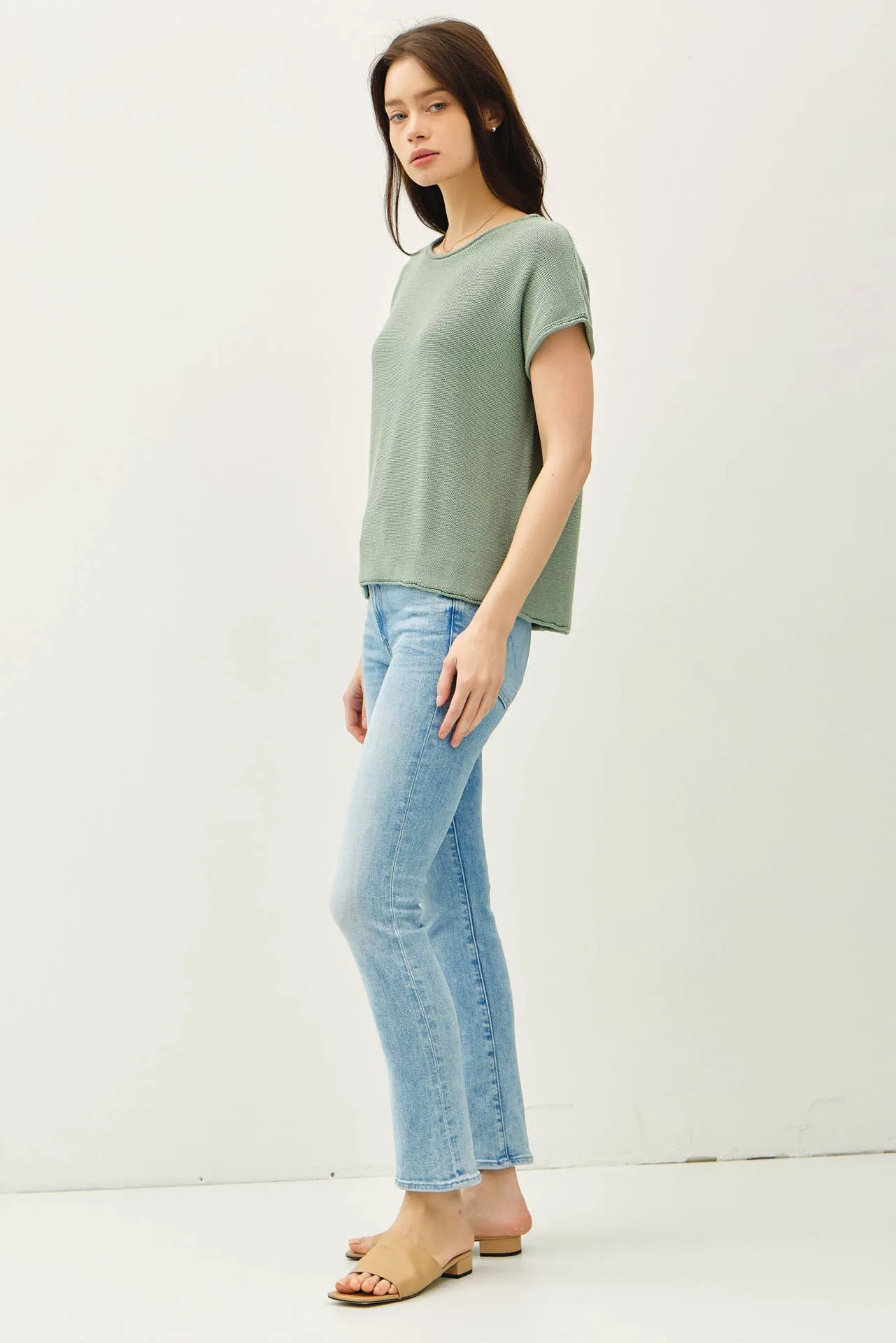 BOXY SHORT SLEEVE SWEATER W RAW SEAM