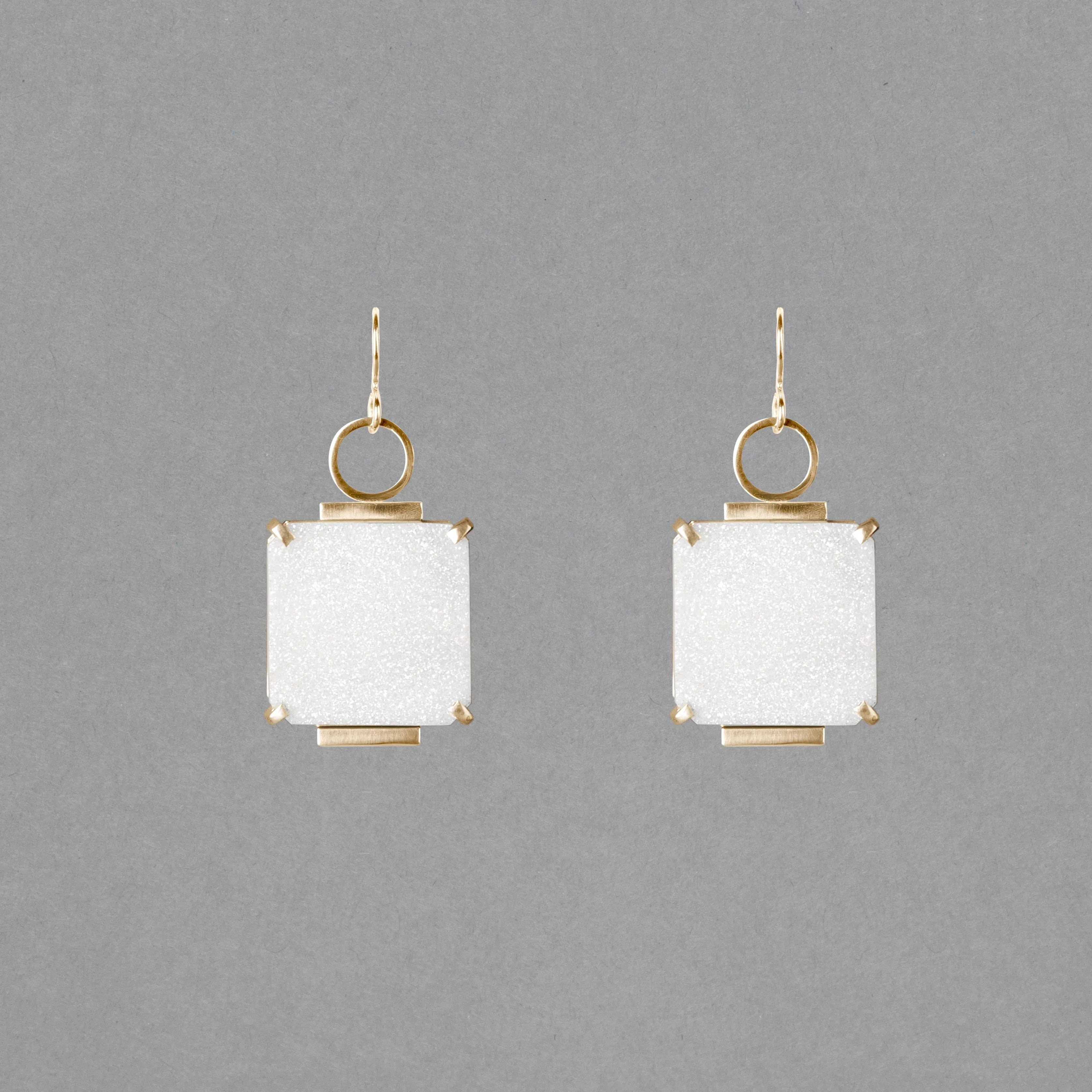 CAPITOL EARRING