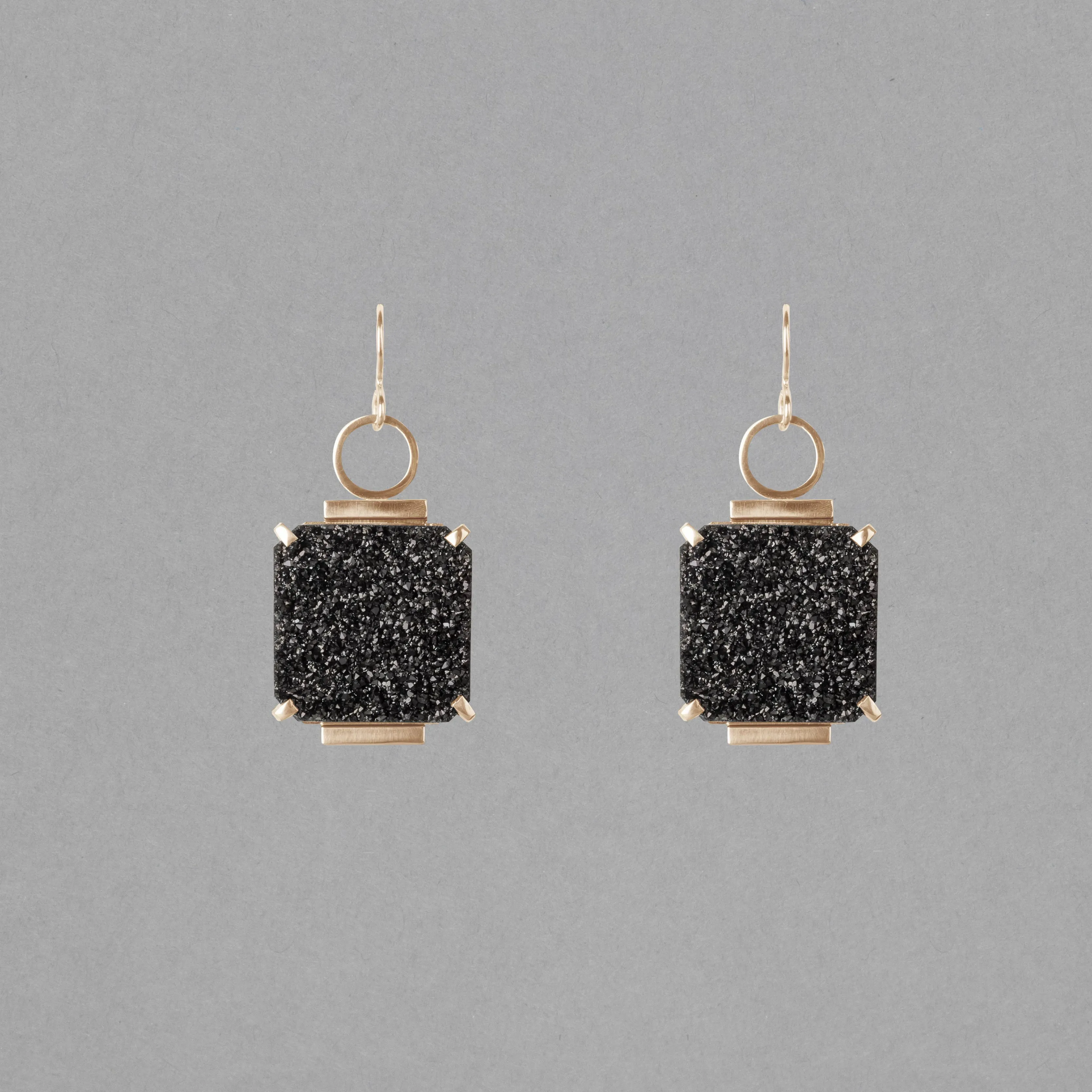 CAPITOL EARRING