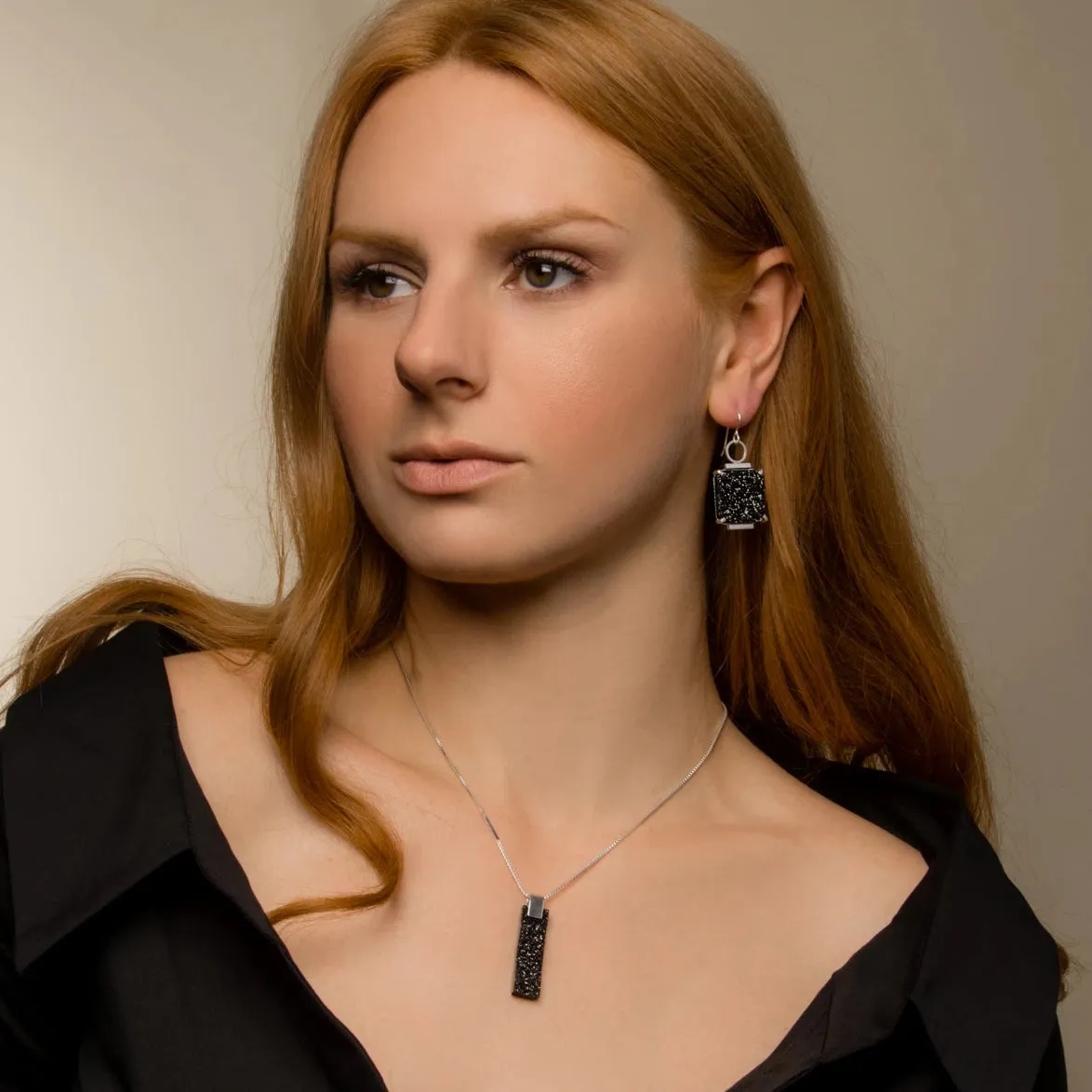 CAPITOL EARRING