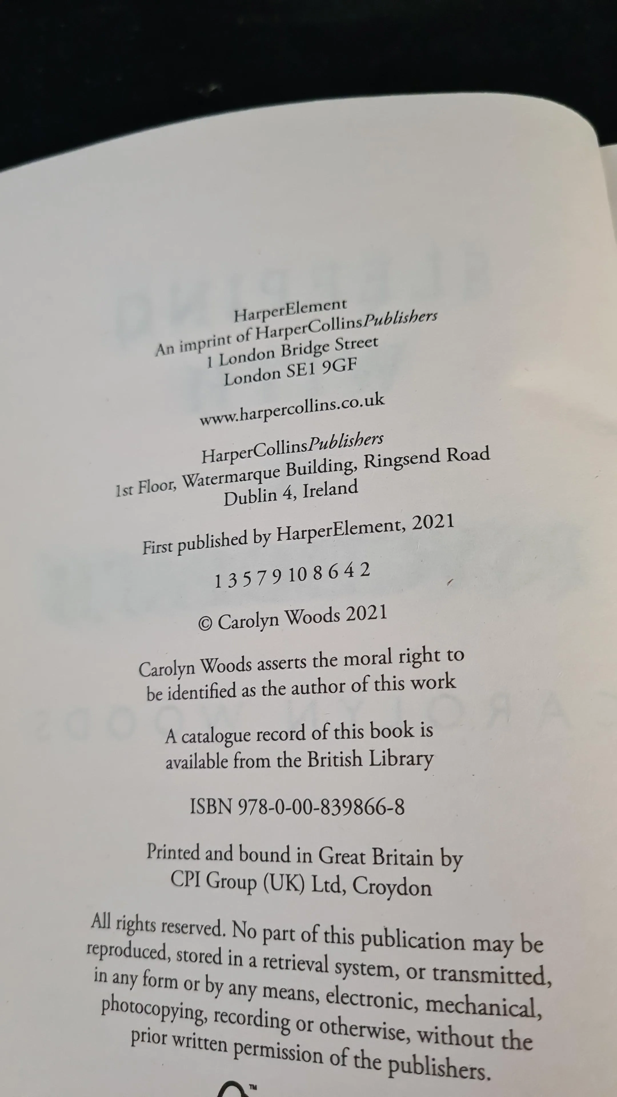 Carolyn Woods - Sleeping with a Psychopath, HarperElement, 2021, Paperbacks