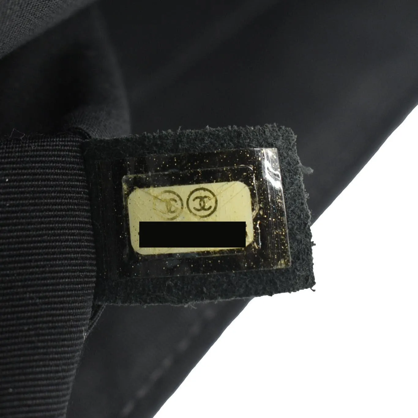 CHANEL Surpique Jumbo Chevron Lambskin Leather Flap Crossbody Bag Black