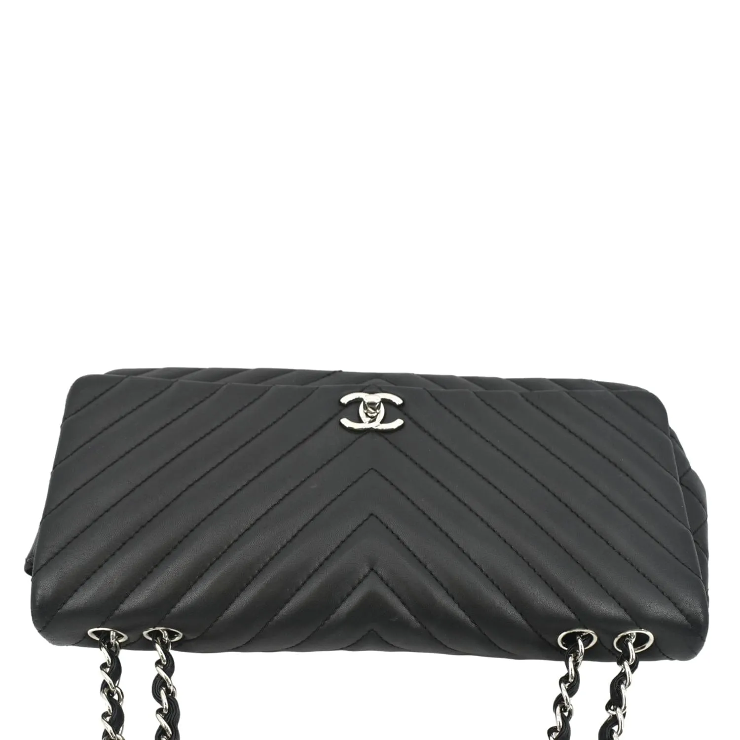 CHANEL Surpique Jumbo Chevron Lambskin Leather Flap Crossbody Bag Black