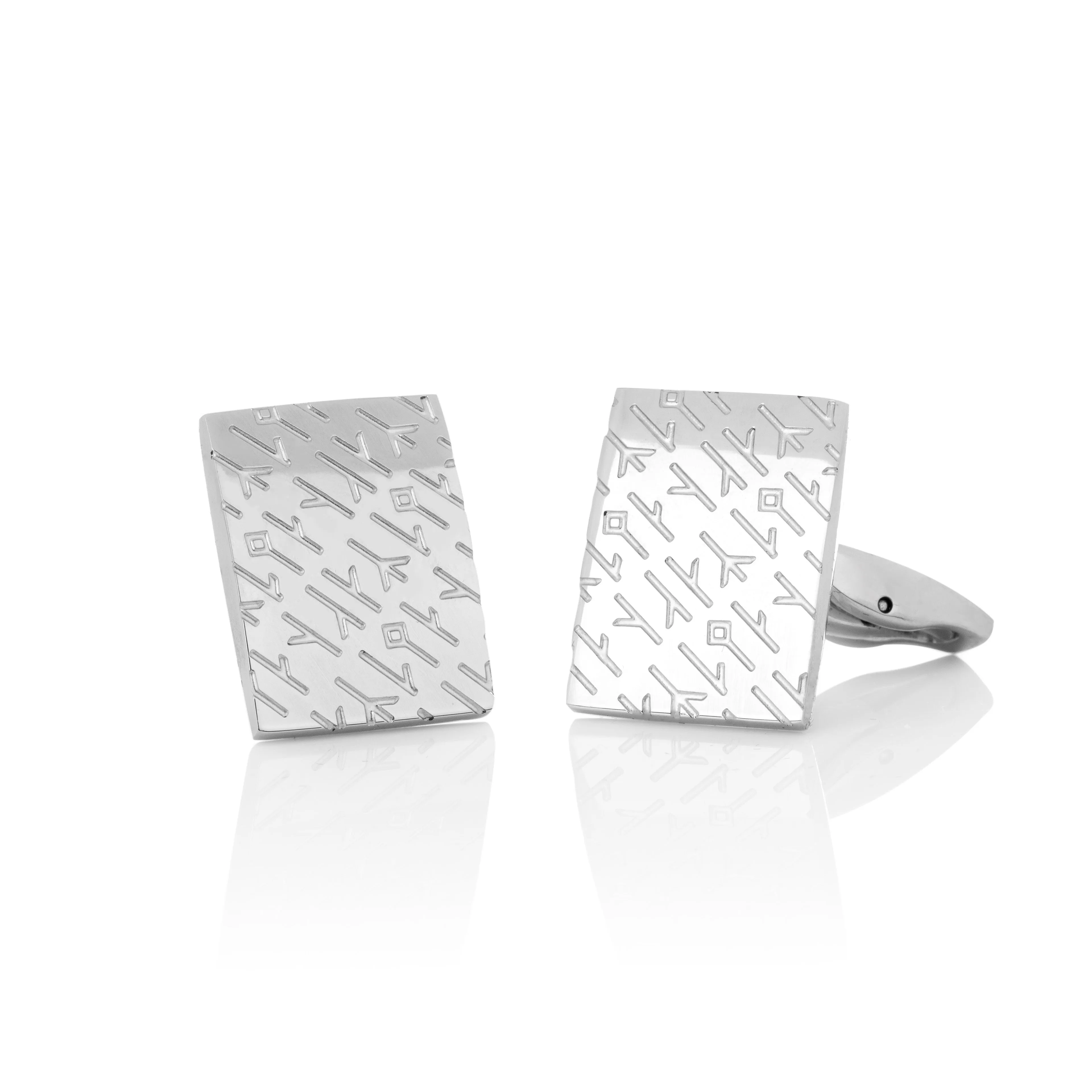 Cufflink - Alrun