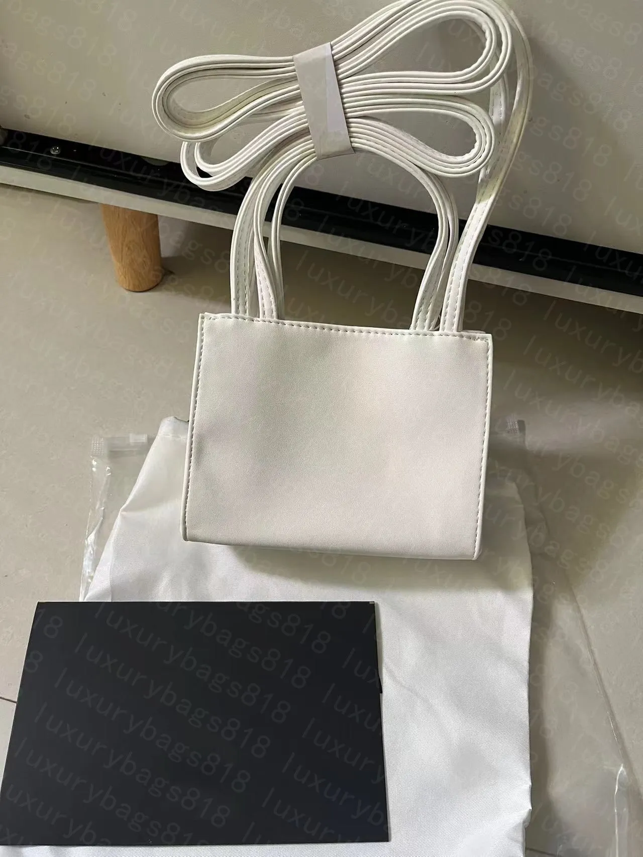 Designer 2 Sizes Mini Shoulder Bags Soft Leather Handbags Women Handbag Crossbody Luxury Tote Fashion Shopping Pink White Purse Satchels Bag