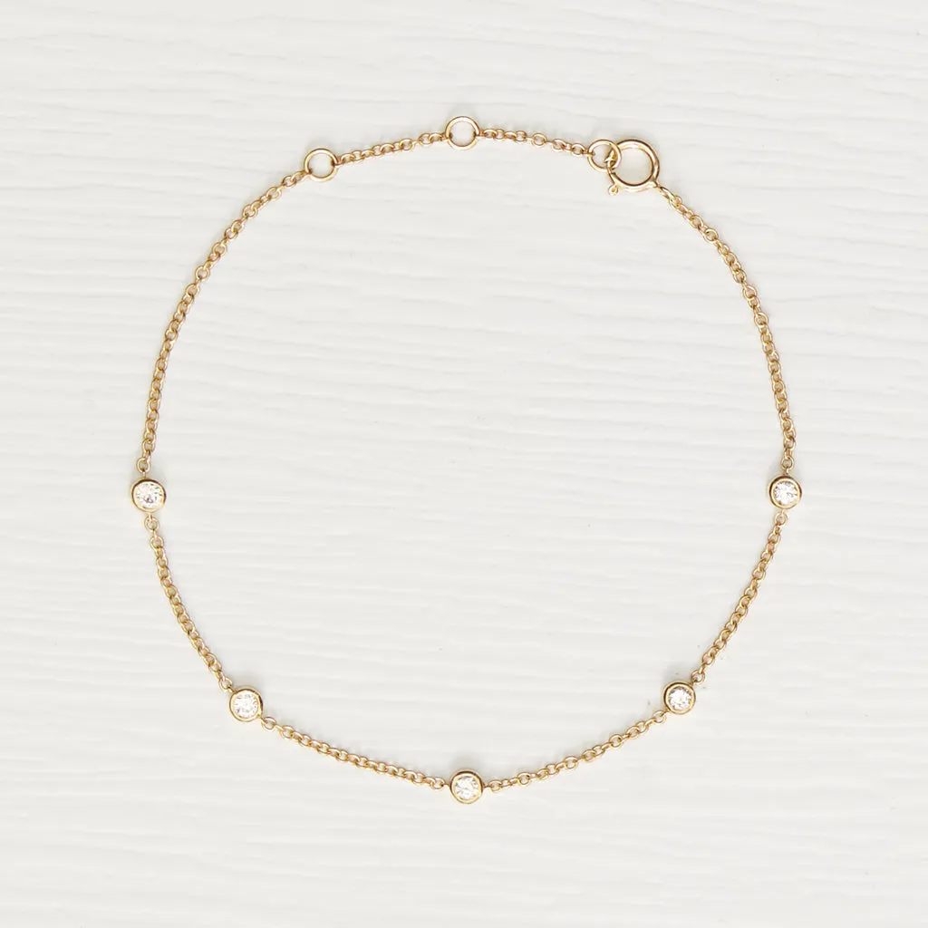 Distance Diamond bracelet (18K)