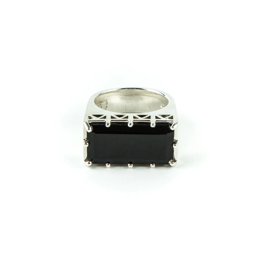 EAST WEST STATEMENT RING | ONYX