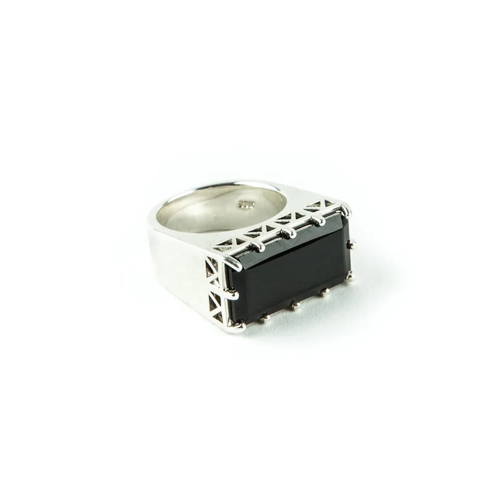 EAST WEST STATEMENT RING | ONYX