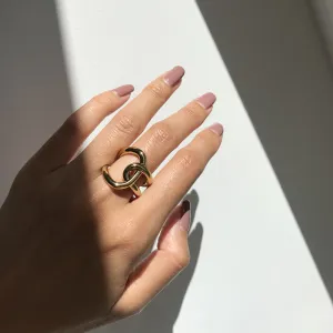 ENTWINED RING