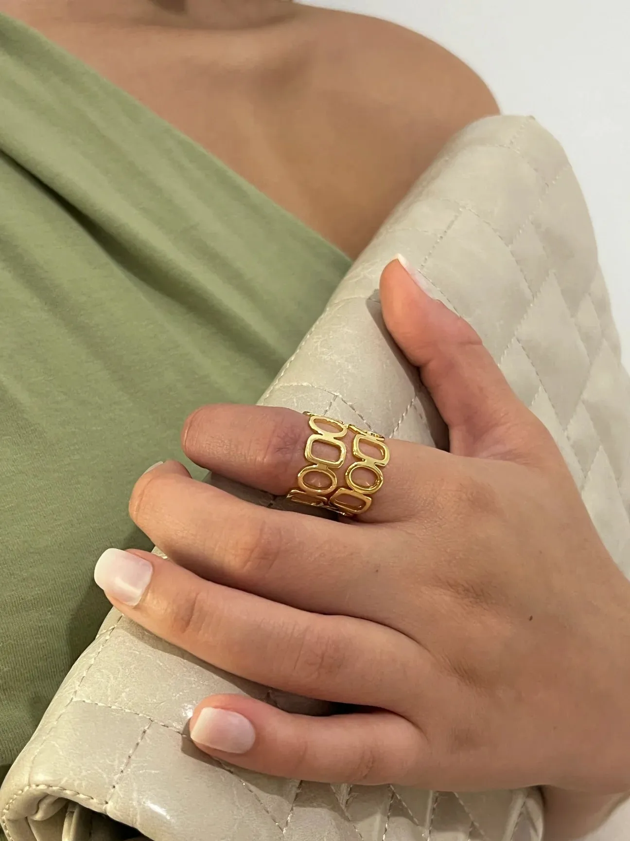Estelle RIng