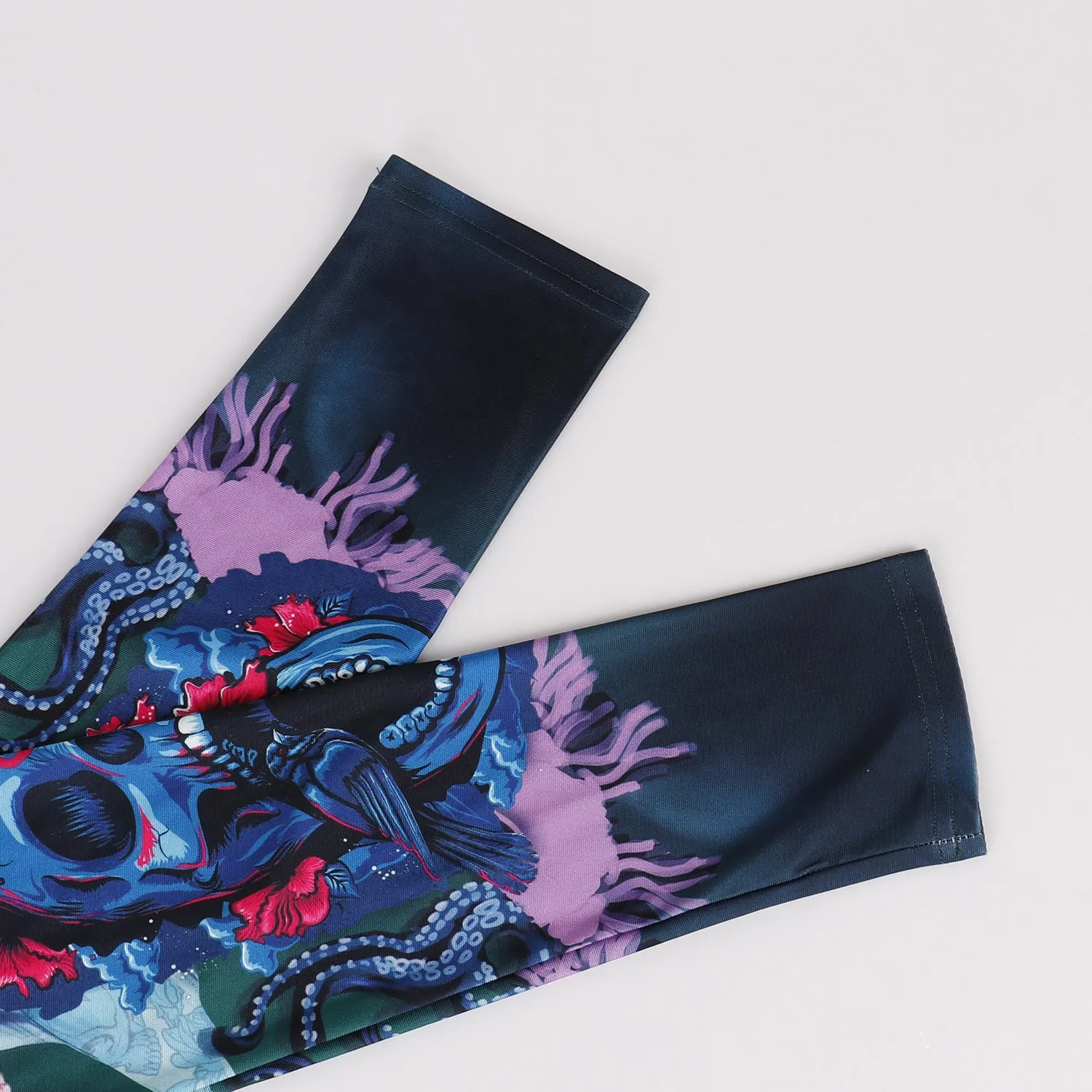 Eye catching colorful skull design leggings