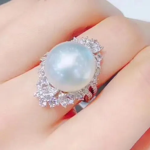 Eye Catching Designed Freshwater Large White Pearl Ring
