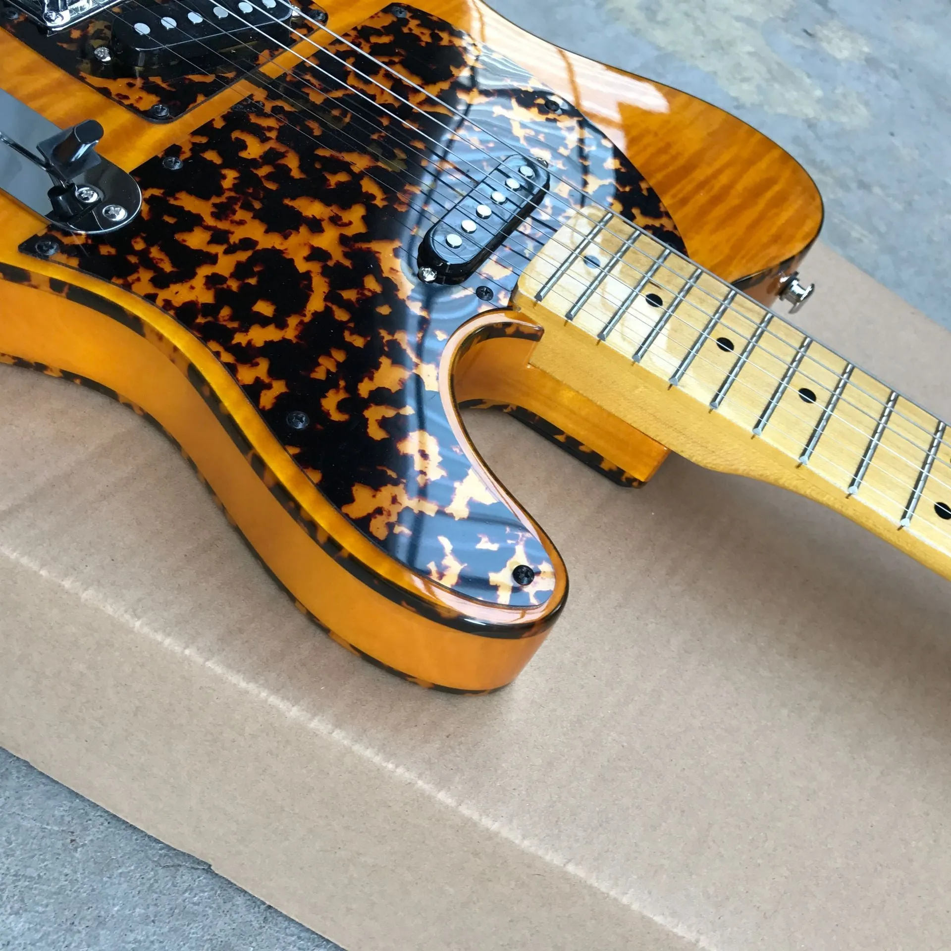 Factory 10S 45th Anniversary MadCat TL Maple High Quality Electric Guitar