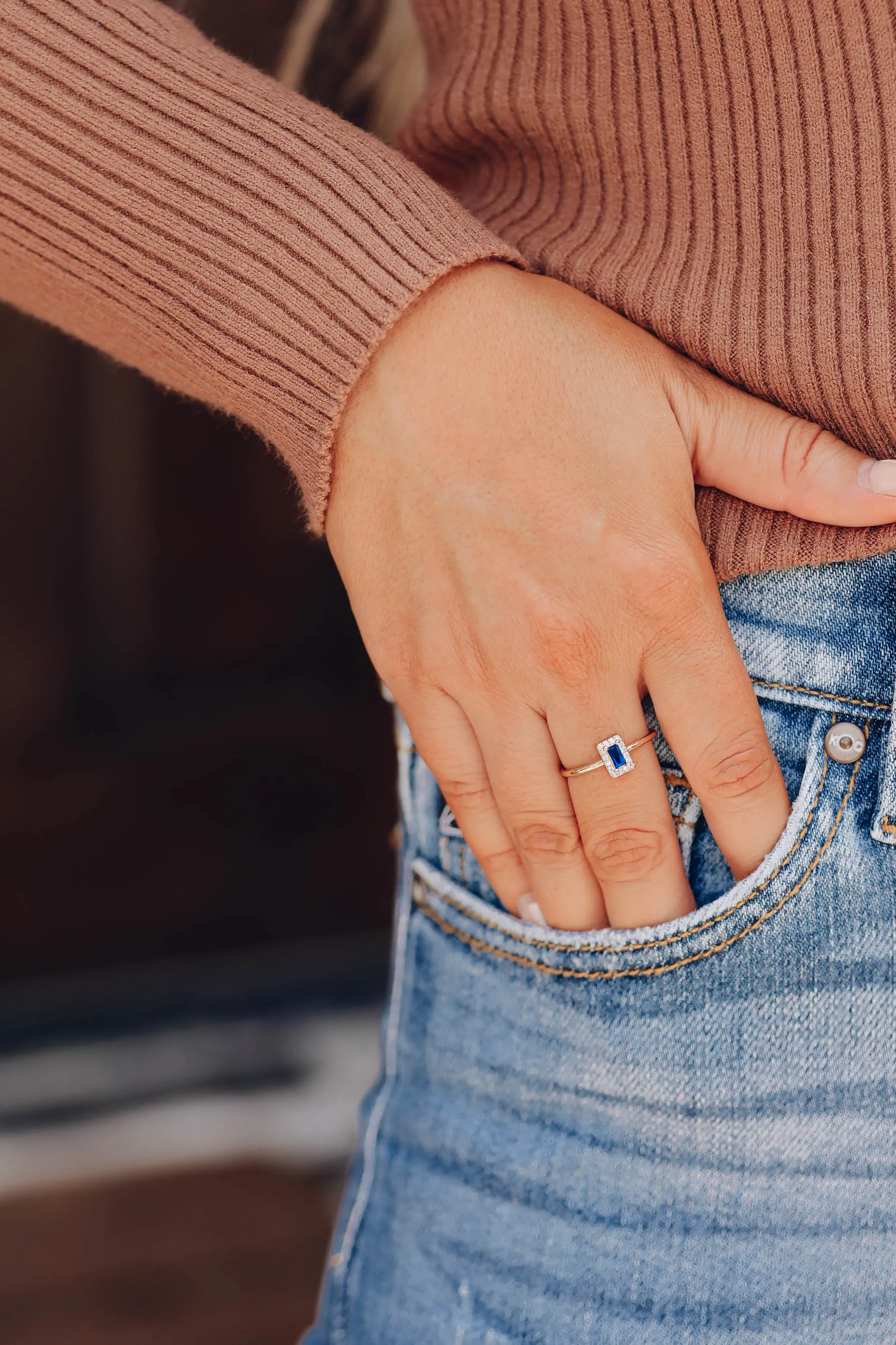 Fancy Statement Ring - Dk. Blue