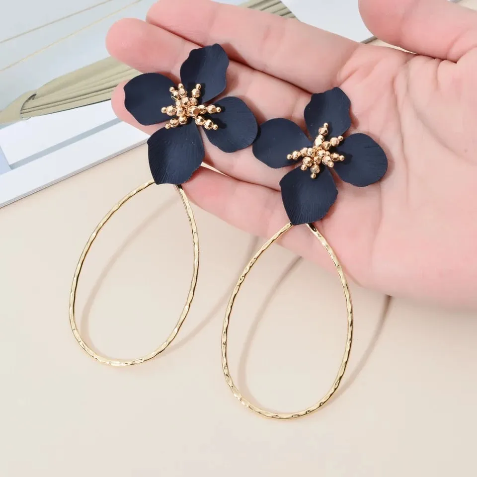 FLEUR STATEMENT EARRINGS