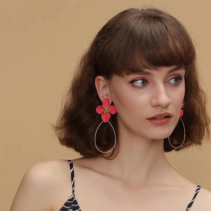 FLEUR STATEMENT EARRINGS