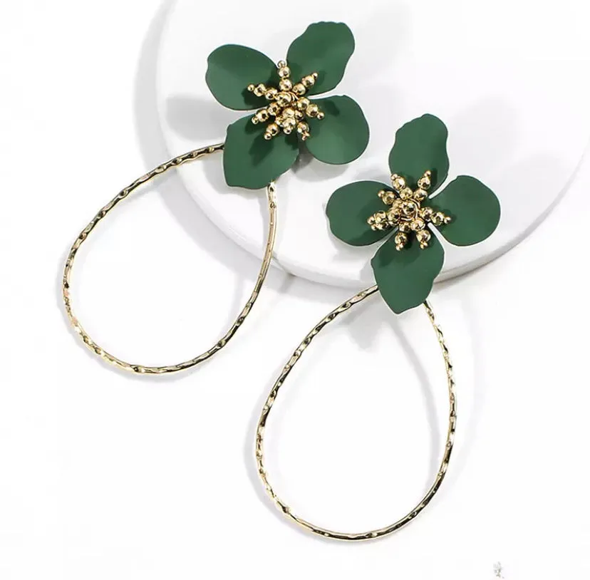 FLEUR STATEMENT EARRINGS