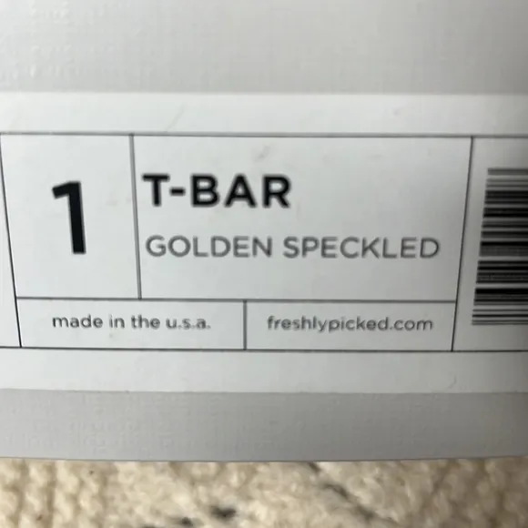 Freshly picked premium leatherT bar golden speckled shoe elastic closure NWT
