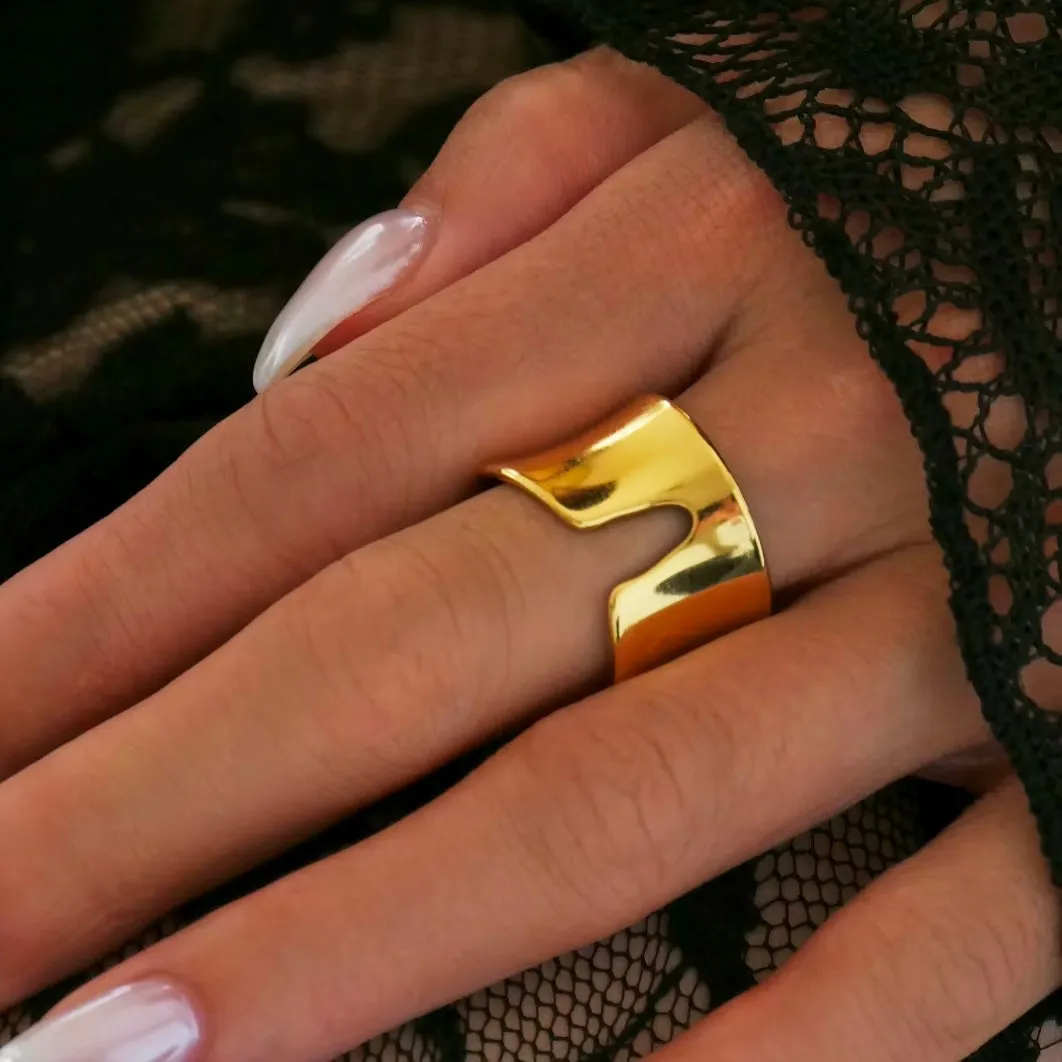 Gold “It Girl” Statement Ring
