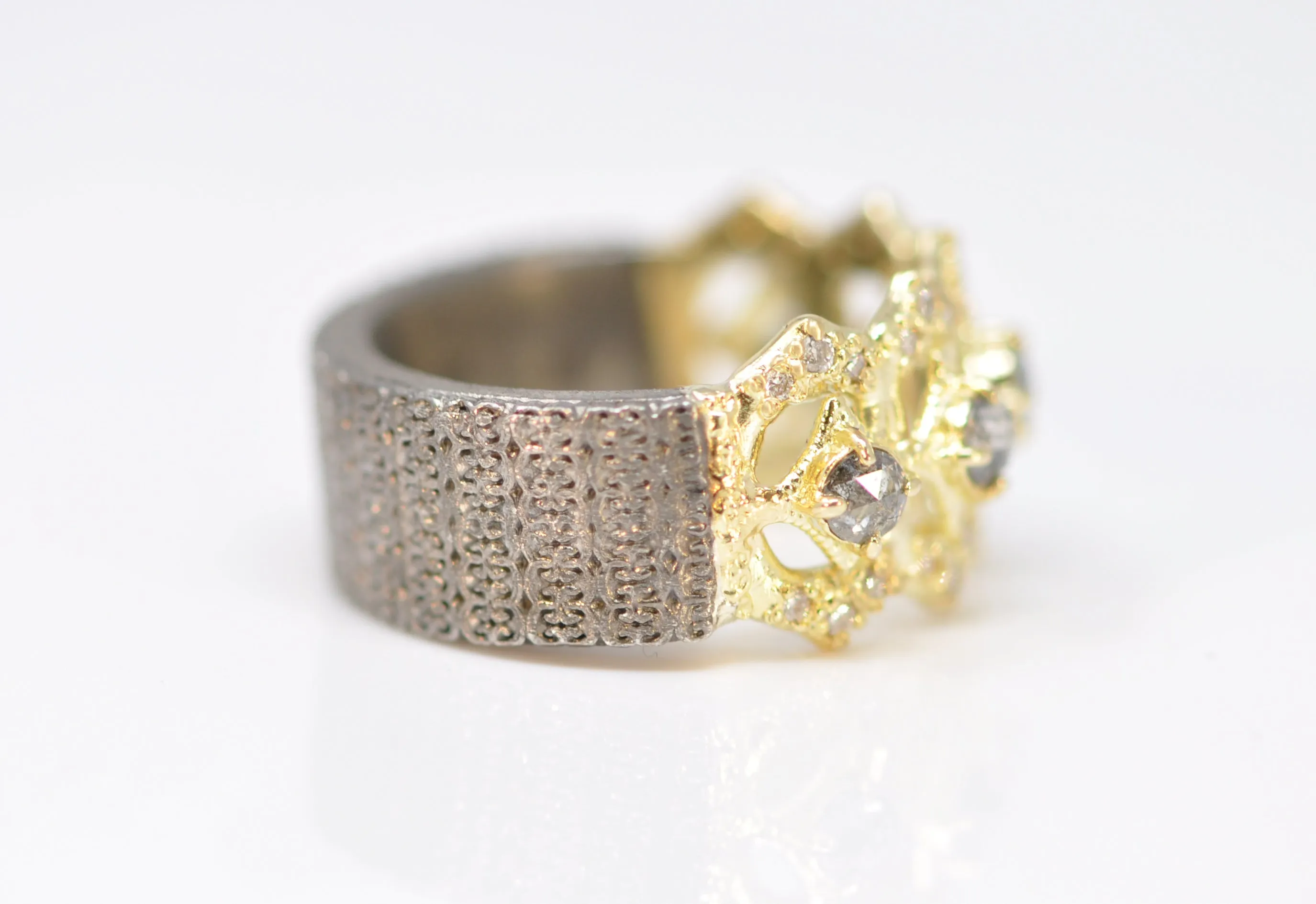 GREY DIAMOND SCROLL STATEMENT RING