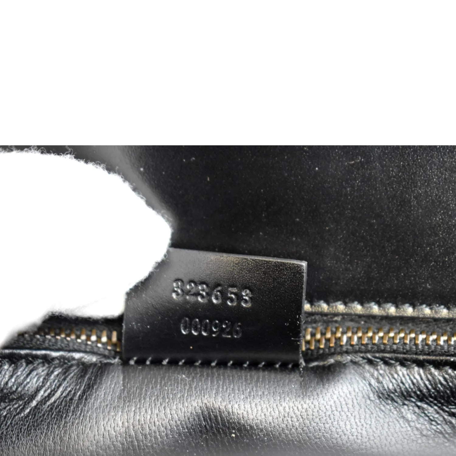 GUCCI Lady Buckle Leather Clutch Black 323653