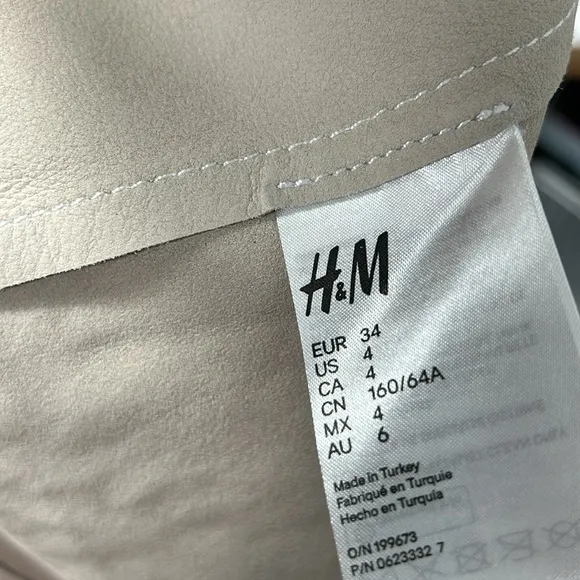 H&amp;M Premium Selection Calf-length cream wrap over skirt in leather size 34 US 4