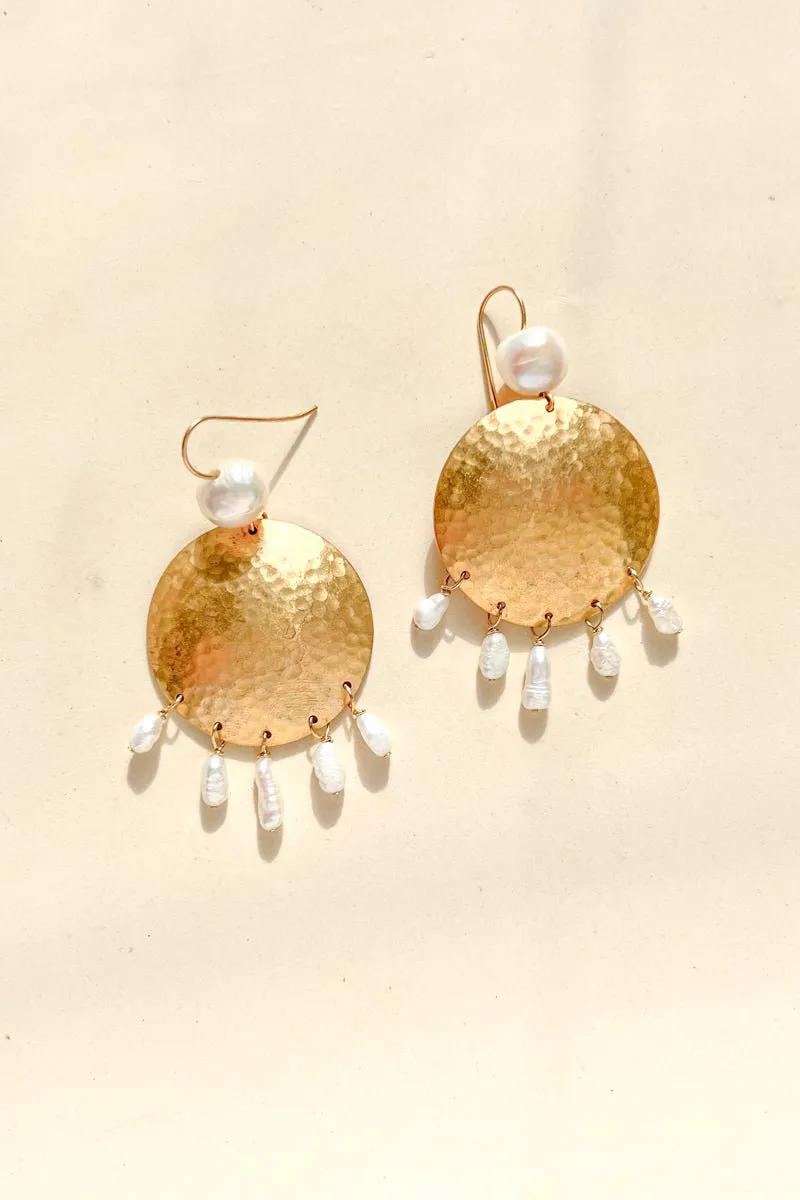 Hectae Pearl Statement Earring